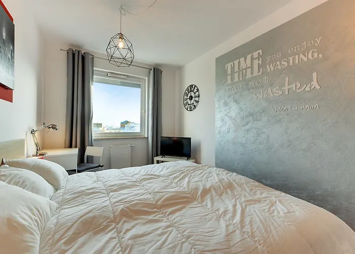 Aviator Modern 50 * グダニスク